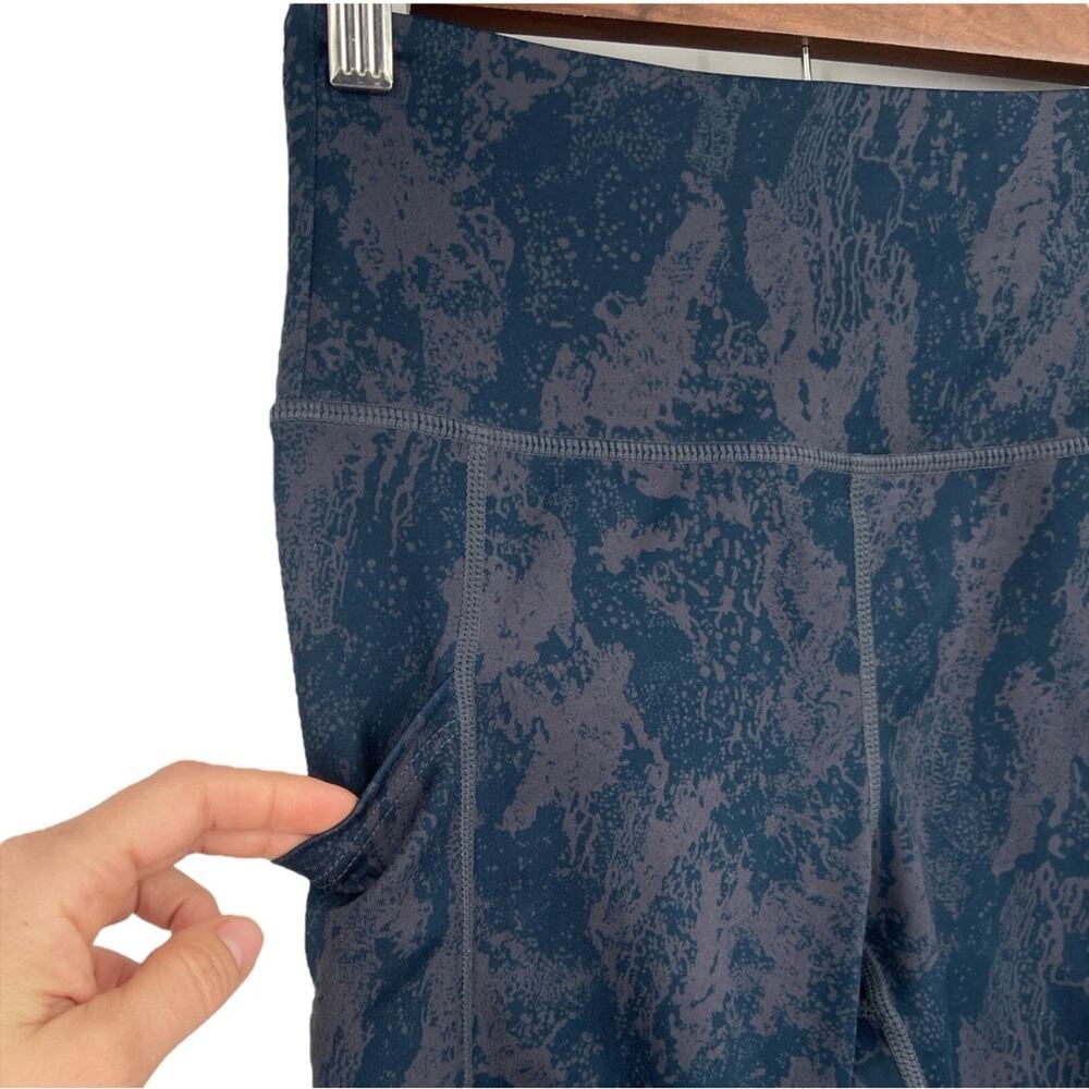 ZYIA Active Cropped Leggings‎ Pockets Blue Size 2 - Picture 2 of 5